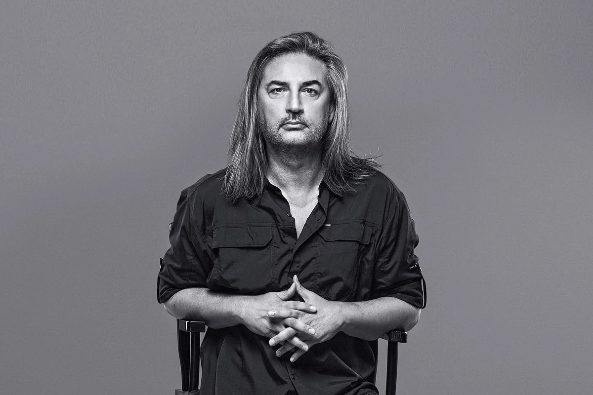 Məşhur müğənninin adı bu səbəbdən Çelik olub