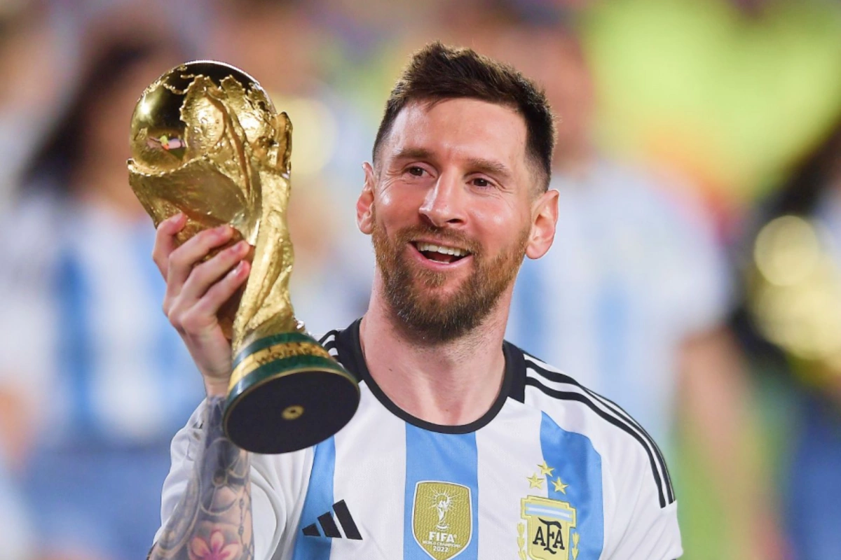 Messi İspaniyada yanğınlardan zərər çəkən bölgəyə 80 min avro ianə etdi