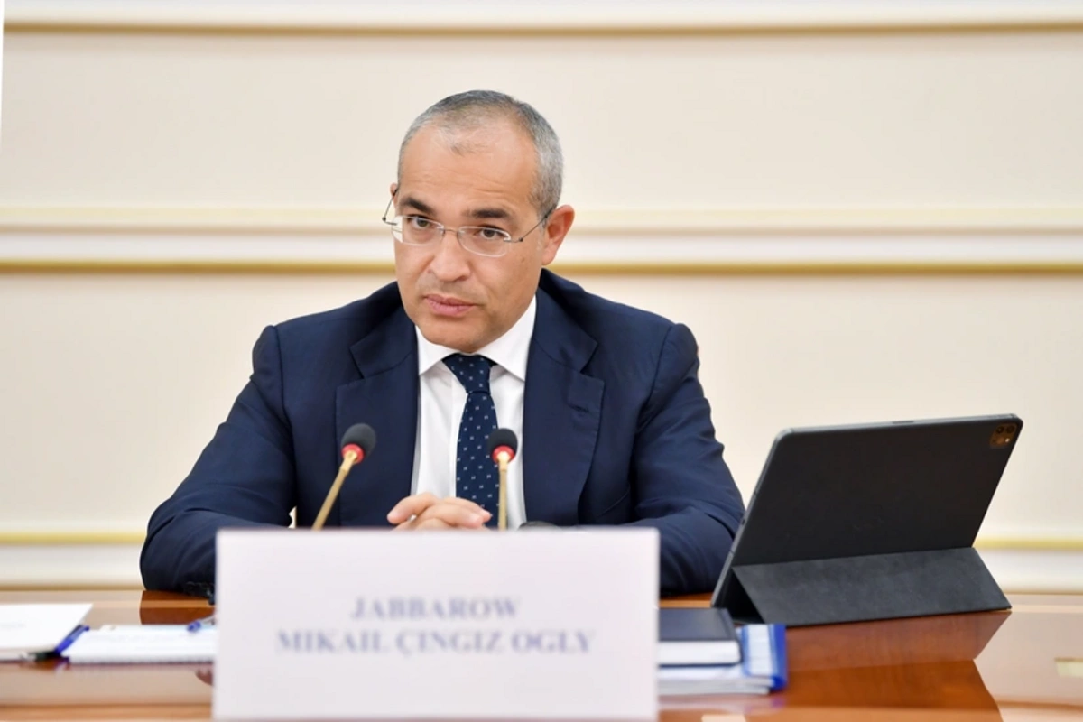 Mikayıl Cabbarov dünya çempionatında uğurlu çıxış edən Azərbaycan güləşçilərini təbrik edib