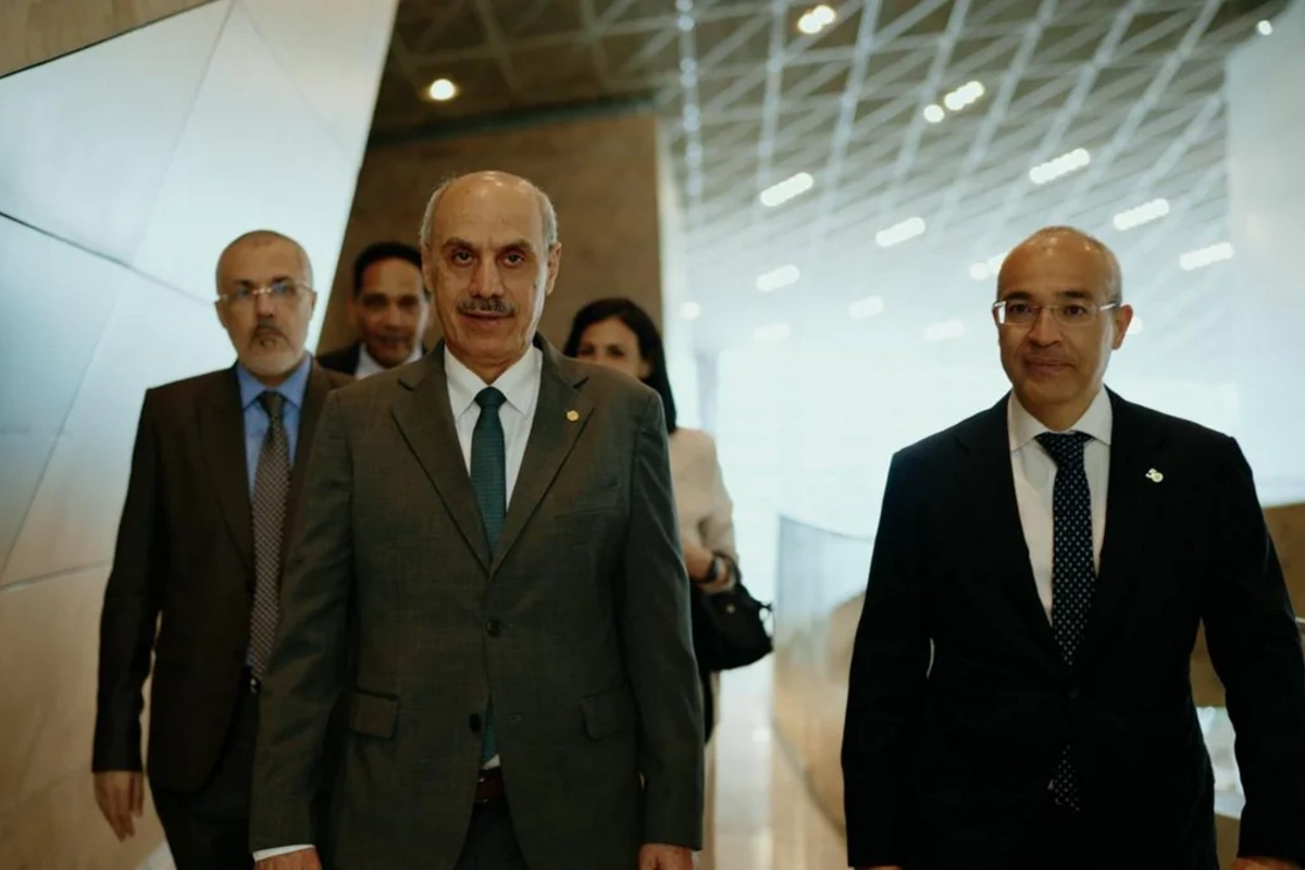 Mikayıl Cabbarov və IsDB-nin prezidenti Bakının bankın İllik Toplantılarına hazırlıq səviyyəsini qiymətləndiriblər Mikayıl Cabbarov və IsDB-nin prezidenti Bakının bankın İllik Toplantılarına hazırlıq səviyyəsini qiymətləndiriblər