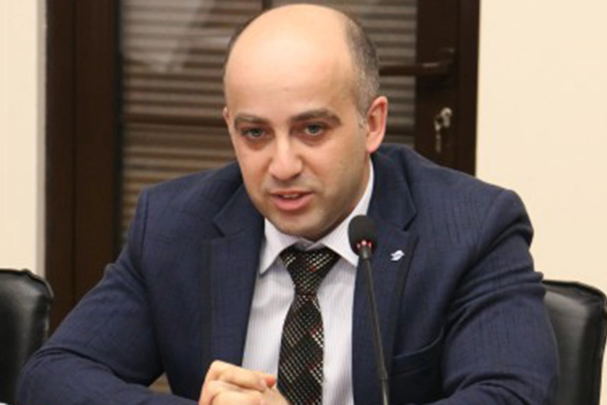 Milli Aviasiya Akademiyasının vəzifəli şəxsi idman zalında öldü