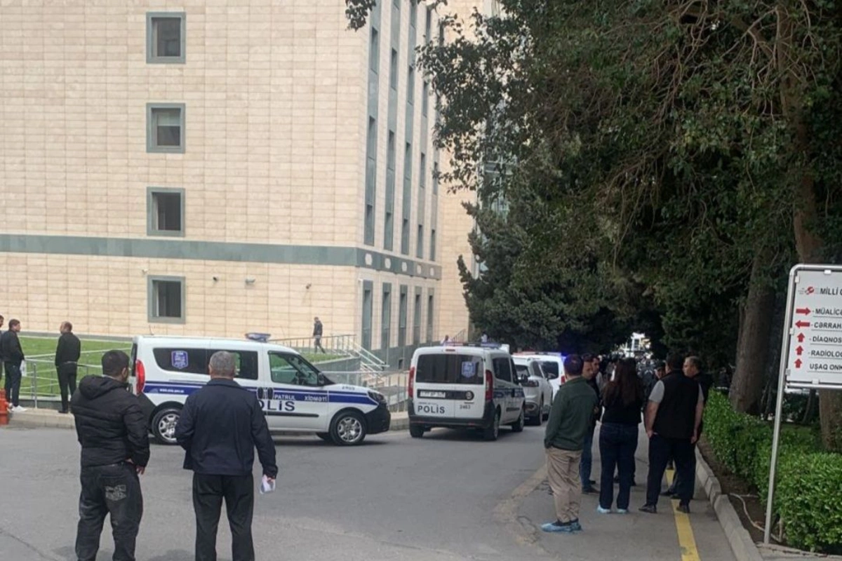 Milli Onkologiya Mərkəzində partlayışda xəsarət alan həkimin vəziyyəti ağırdır