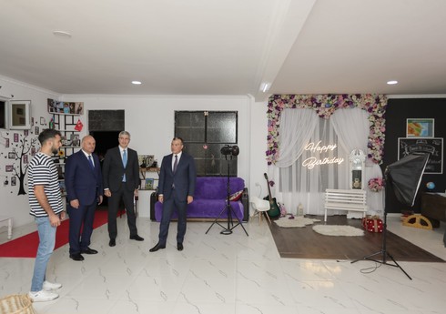 Mingəçevirdə Vətən müharibəsi iştirakçısı üçün qurulmuş təsərrüfata baxış keçirilib