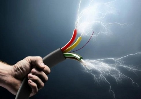 Şəmkirdə 53 yaşlı kişini elektrik cərəyanı vuraraq öldürüb 