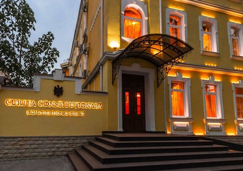 Moldova Konstitusiya Məhkəməsi dövlət dilinin adının rumın dilinə dəyişdirilməsinə qərar verib