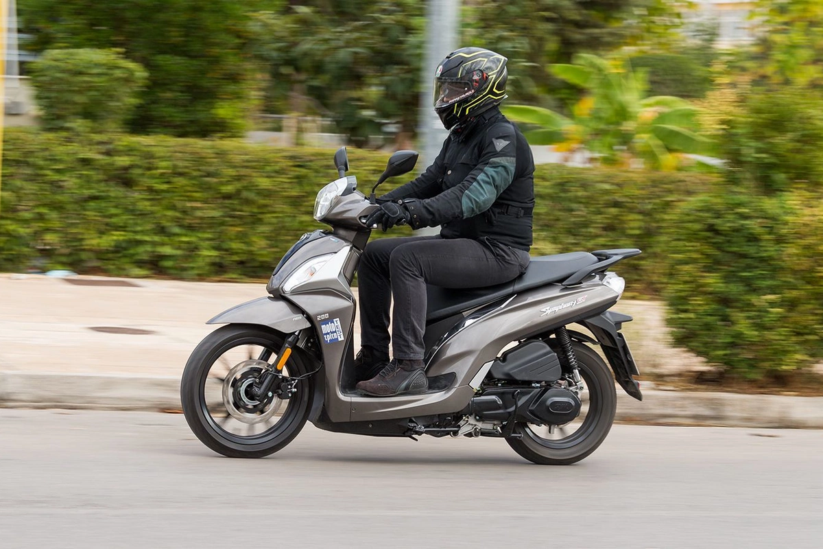 Moped sürücüləri üçün yeni tələblər müəyyənləşir Moped sürücüləri üçün yeni tələblər müəyyənləşir