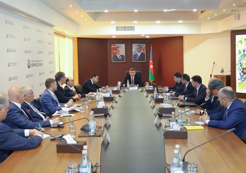 Mərkəzi Bankda maliyyə bazarlarındakı son meyllər müzakirə edilib