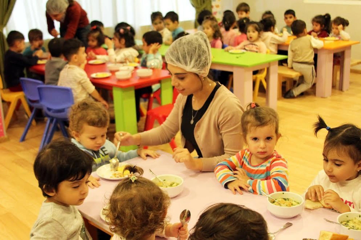 MÜTDA-dan bağçalarda qidalanma ilə bağlı AÇIQLAMA