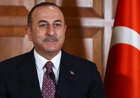 Mövlud Çavuşoğlu: “İsveç NATO-ya üzv olmağı istəyib-istəmədiyini konkretləşdirməlidir”