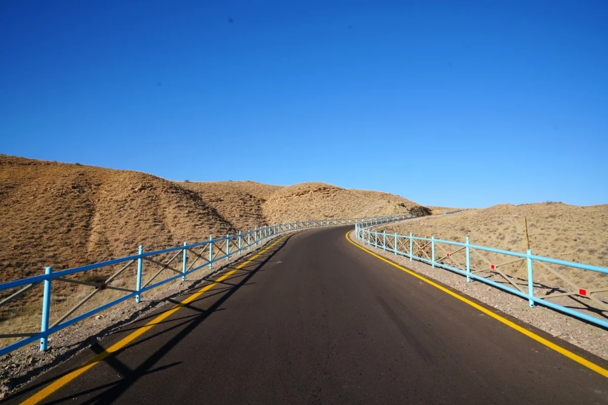 Naxçıvanda ümumi uzunluğu 94 kilometrdən çox olan yollar əsaslı təmir olunacaq