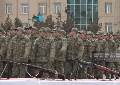 Naxçıvanda gənc əsgərlərin andiçmə mərasimi keçirilib
