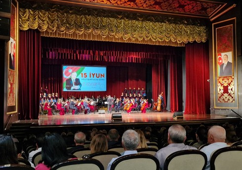 Naxçıvanda Milli Qurtuluş Günü münasibətilə konsert təşkil olunub - YENİLƏNİB