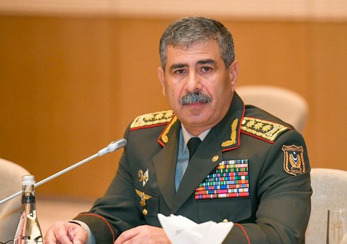 Nazir Azərbaycan Ordusunun arsenalına daxil edilən yeni silahlardan danışıb