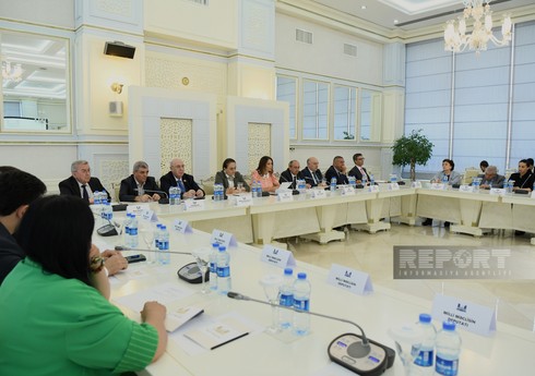 Nazir müavini Qərbi Azərbaycan həqiqətlərinin dünya ictimaiyyətinə çatdırılması ilə bağlı çağırış edib Nazir müavini Qərbi Azərbaycan həqiqətlərinin dünya ictimaiyyətinə çatdırılması ilə bağlı çağırış edib