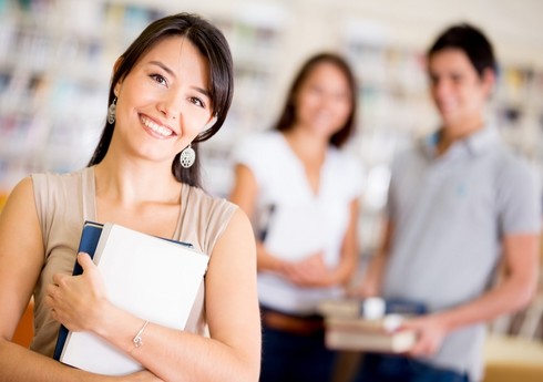 Nazirlik: 2 410 tələbənin köçürülməsinə icazə verilib - YENİLƏNİB