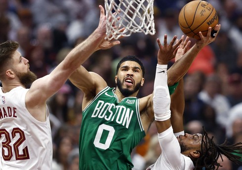 NBA-da ilk yarımfinalçı müəyyənləşib