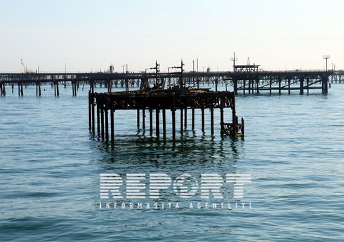 Neft Daşlarında dalğanın hündürlüyü 3 metrə çatıb