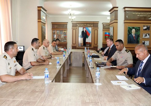 NESA-nın nümayəndə heyəti Milli Müdafiə Universitetini ziyarət edib