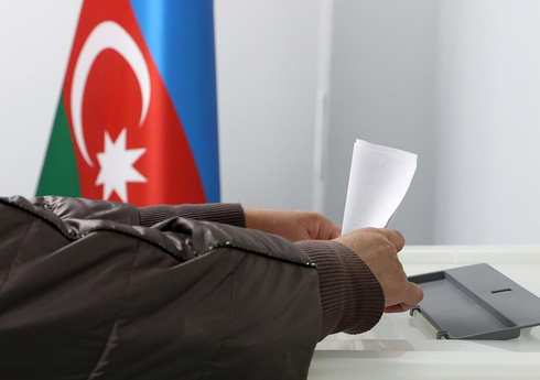 “Nezavisimaya qazeta”: Azərbaycan seçiciləri Qarabağa görə İlham Əliyevə yüksək faizlə təşəkkür etdilər