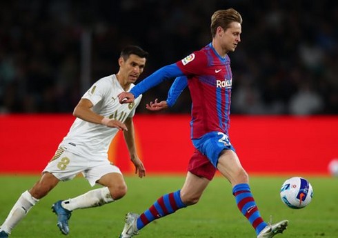 Niderland millisinin futbolçusu 