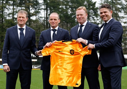 Niderland millisinin yeni baş məşqçisi təsdiqlənib