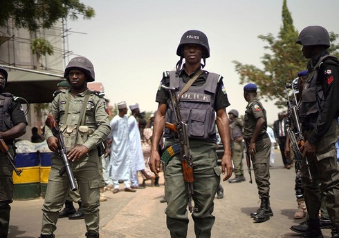 Nigeriya ordusu 386 dinc sakini terroçulardan azad edib Nigeriya ordusu 386 dinc sakini terroçulardan azad edib