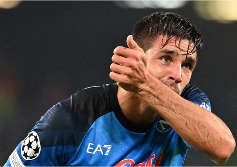 Oğlu Dieqo Simeonenin rekordunu təkrarlayıb