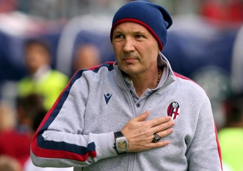 Onkoloji xəstəlikdən əziyyət çəkən baş məşqçi istefaya göndərilib