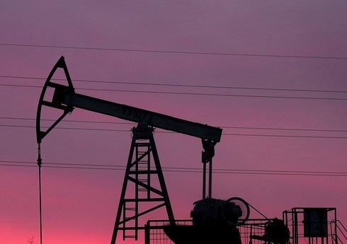OPEC+ komitəsinin iclası öncəsi neft cüzi ucuzlaşıb