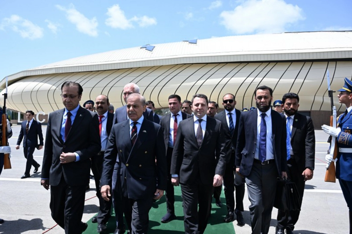 Pakistanın Baş nazirinin Azərbaycana səfəri başa çatıb