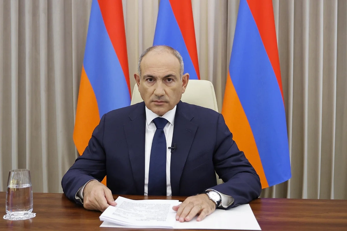 Paşinyan Putinə Ermənistanın Aİ-yə üzvlüklə bağlı referendumdan imtina etdiyini bildirib