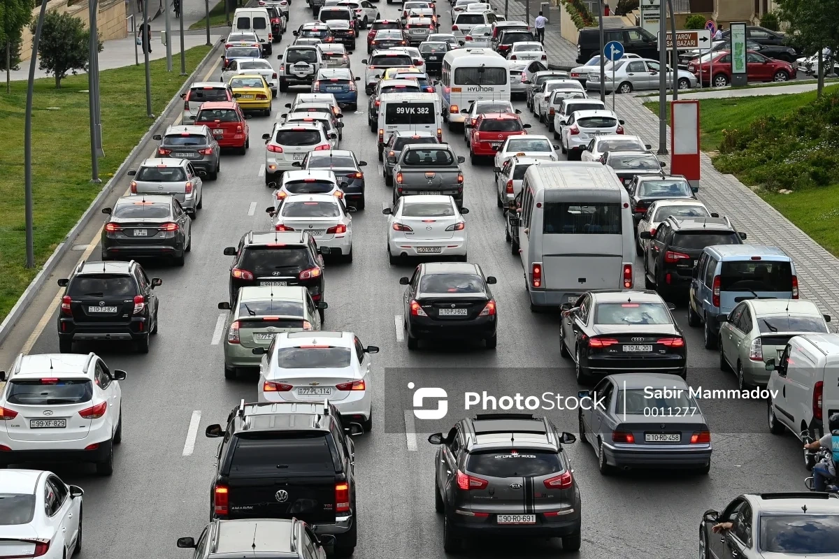 Paytaxtda 18 istiqamətdə sıxlıq müşahidə olunur