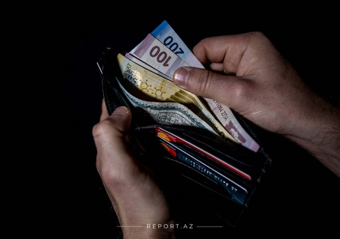 Paytaxtda əməkhaqqı Azərbaycan üzrə orta maaşı 28 %-dən çox üstələyir