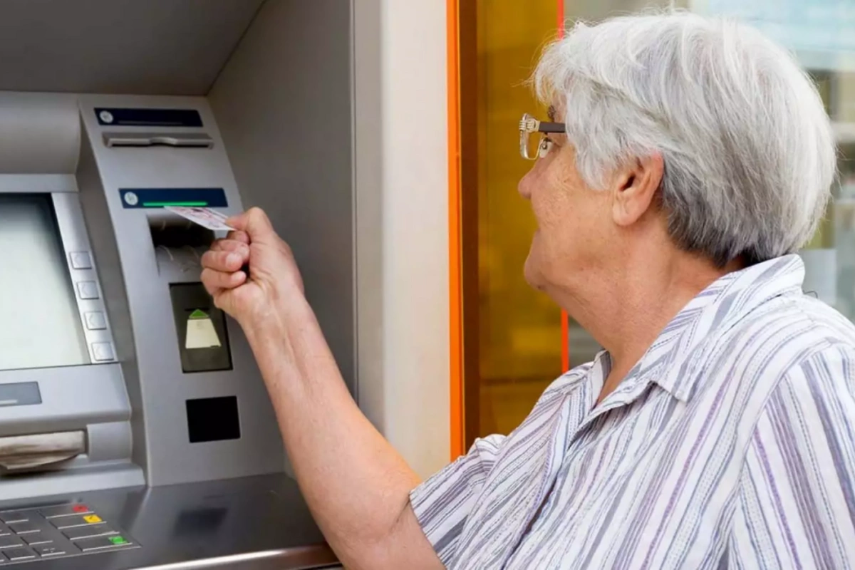 Pensiya alanlara ŞAD XƏBƏR! Bayram öncəsi təqaüdlər veriləcək