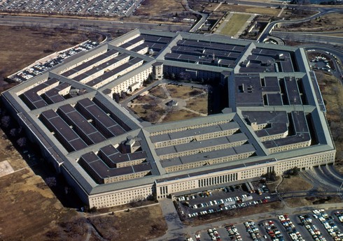 Pentaqon: “Çin qırıcısı ABŞ kəşfiyyat təyyarəsinin 6 metr yaxınlığında uçub”