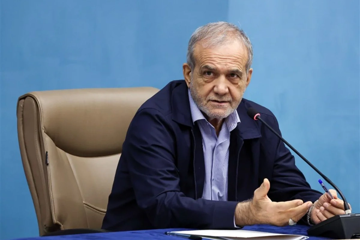 Pezeşkian: Tramp İranın nə üçün öz nüvə hüquqlarından istifadə etməməli olduğuna dair suala cavab vermir