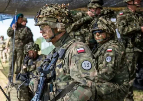 Polşa 1,5 milyard dollarlıq silahların tədarükü üçün müqavilələr imzalayıb