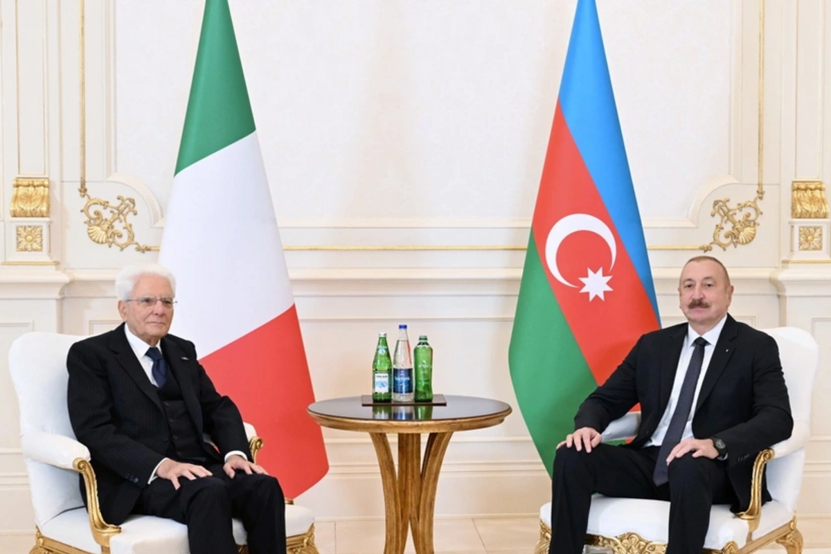 Prezident İlham Əliyevin Sercio Mattarella ilə təkbətək görüşü keçirilib