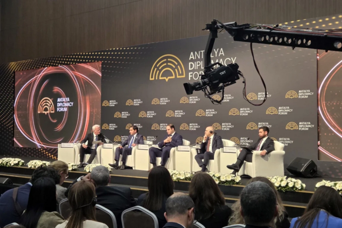 Prezidentin köməkçisi: 