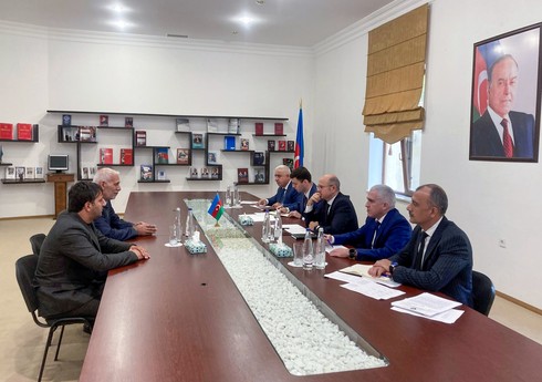 Pərviz Şahbazov Göyçayda vətəndaşları qəbul edib