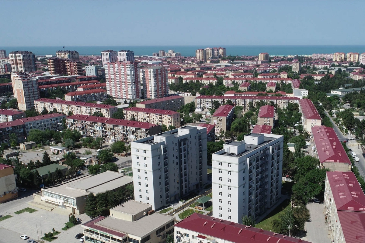 Pulsuz evlərin verilməsi 2030-cu ilədək davam etdiriləcək - Sərəncam kimlərə şamil olunur?