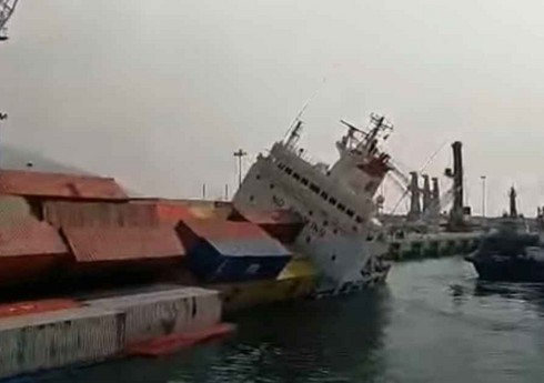 Qara dənizdə gəmi batıb