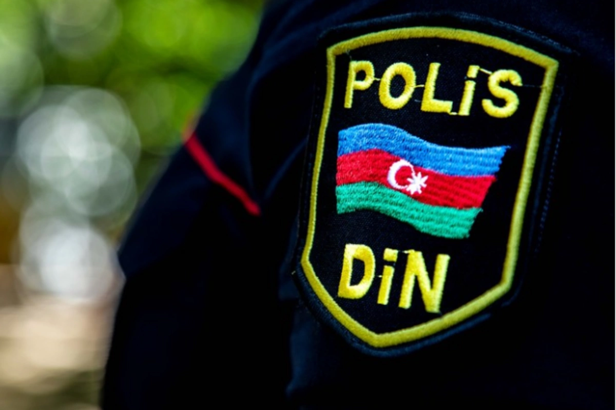 Qaradağda 70 min manatlıq telefon və aksesuarlar oğurlayan şəxslər saxlanılıb