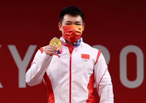 Üçqat olimpiya çempionu dopinqə görə yarışlardan kənarlaşdırılıb