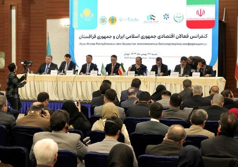 Qazaxıstan və İran 93 milyon dollarlıq kommersiya sazişləri imzalayıb