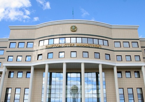 Qazaxıstan XİN Azərbaycan diplomatlarını peşə bayramı münasibətilə təbrik edib