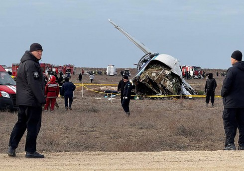 Qazaxıstanda təyyarənin qəzaya uğradığı yerdə qara qutu tapılıb