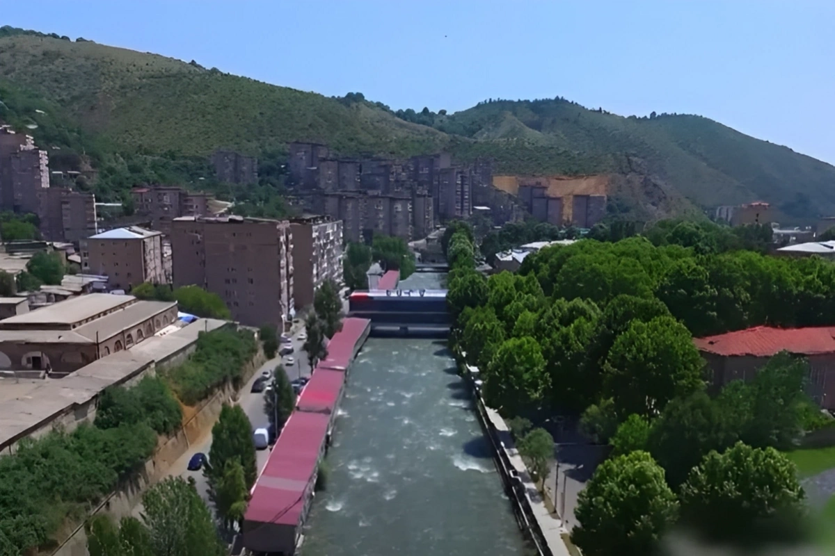 Qərbi Azərbaycan Xronikası: Aşağı Kilsə - Böyük Qarakilsənin qədim məskəni