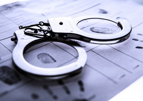 Qusarda torpaq sahələrini qanunsuz satmaqda şübhəli bilinən bələdiyyə sədri həbs olunub