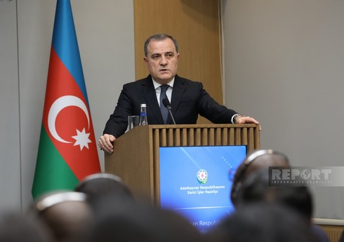 Qvineya-Bisaunun xarici işlər naziri Ermənistanla sülh danışıqları barədə məlumatlandırılıb